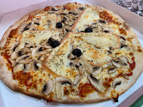 Photos du propriétaire du Pizzeria Pizza Loossoise à Loos-en-Gohelle - n°2