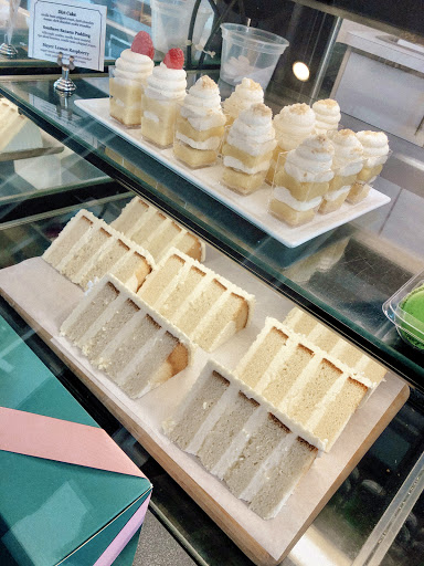 Bakery «Vanilla Bake Shop», reviews and photos, 512 Wilshire Blvd, Santa Monica, CA 90401, USA