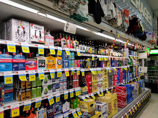 Market «R & S Market», reviews and photos, 735 Jefferson Ave, Vernonia, OR 97064, USA