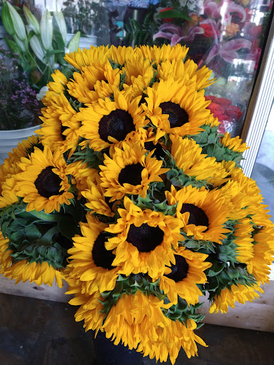 Florist «Belen Flowers», reviews and photos, 6087 York Blvd, Los Angeles, CA 90042, USA