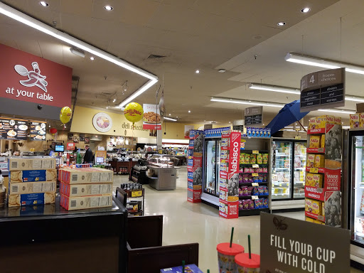 Grocery Store «Safeway», reviews and photos, 2890 NW Bucklin Hill Rd, Silverdale, WA 98383, USA