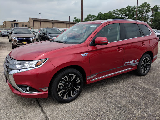 Mitsubishi Dealer «Max Madsen Mitsubishi», reviews and photos, 2424 Ogden Ave, Downers Grove, IL 60515, USA