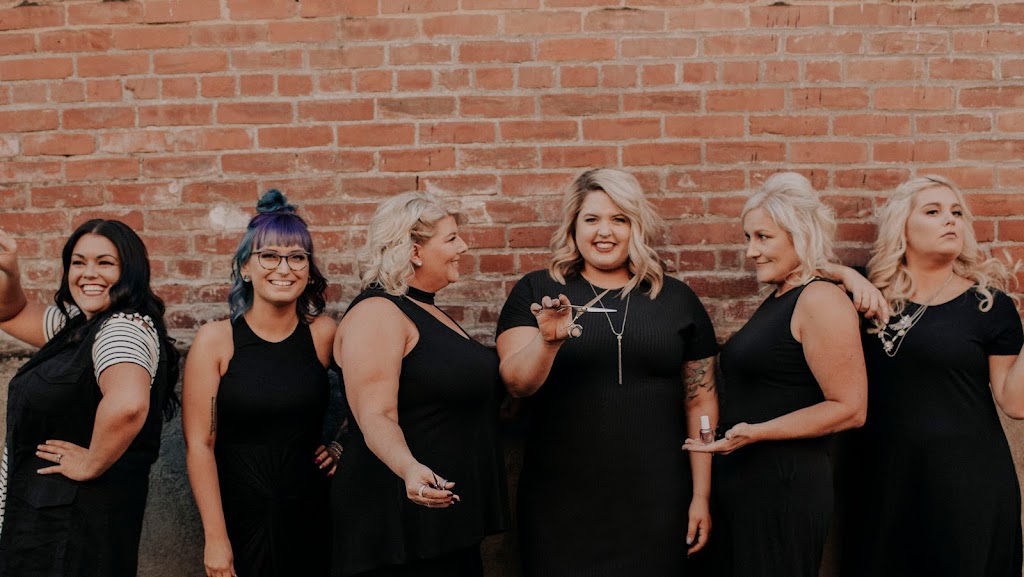Rootz Salon 97479