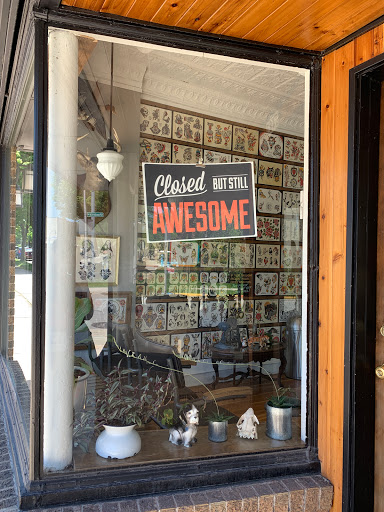 Tattoo Shop «Good Land Tattoo», reviews and photos, 3483 N Oakland Ave, Milwaukee, WI 53211, USA