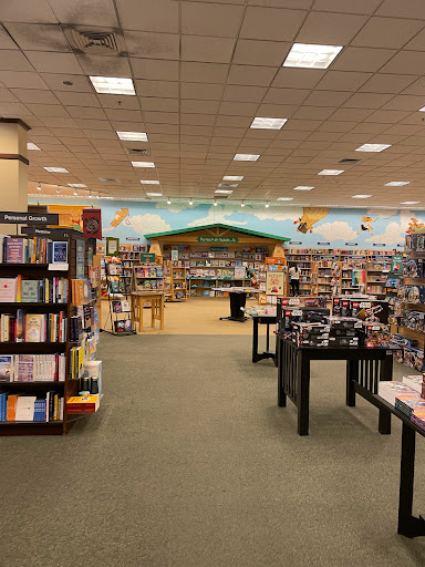 Book Store «Barnes & Noble», reviews and photos, 4972 Dublin Blvd, Dublin, CA 94568, USA