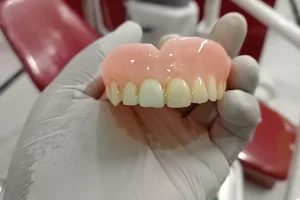 Chrislin dental care image