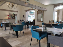 Atmosphère du Restaurant français Najeti Restaurant Le Vert Mesnil à Tilques - n°6