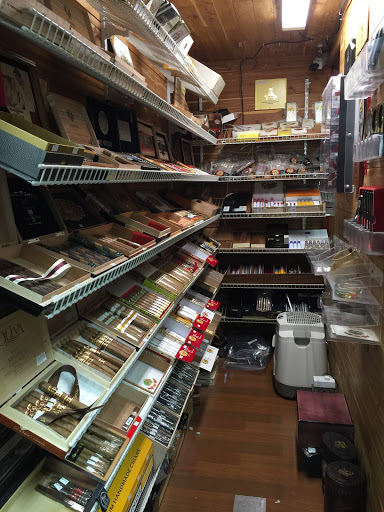 Convenience Store «Super Gold Deli & Convenience», reviews and photos, 157 Morris Ave, Morristown, NJ 07960, USA