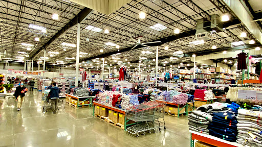 Warehouse store «Costco Wholesale», reviews and photos, 7850 SW Dartmouth St, Tigard, OR 97223, USA