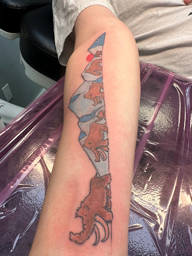 Explore mom and dad tattoos ideas, creative tattoo ideas in Springfield, available at InkI.Adore