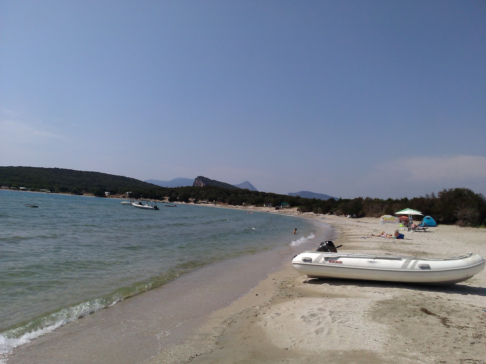 Foto de Kerentza beach - buen lugar amigable para mascotas para vacacionar