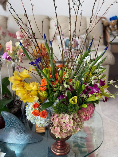 Florist «Vienna Florist & Gifts», reviews and photos, 431 Maple Ave W, Vienna, VA 22180, USA