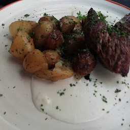 Photo n°39 de Bistrot d'Anatole à Cosne-Cours-sur-Loire ()