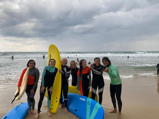 REUVEN SURF - ראובן בית ספר לגלישה וסאפ - תל אביב