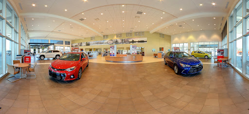 Toyota Dealer «Hendrick Toyota of Wilmington», reviews and photos, 5640 Market St, Wilmington, NC 28405, USA