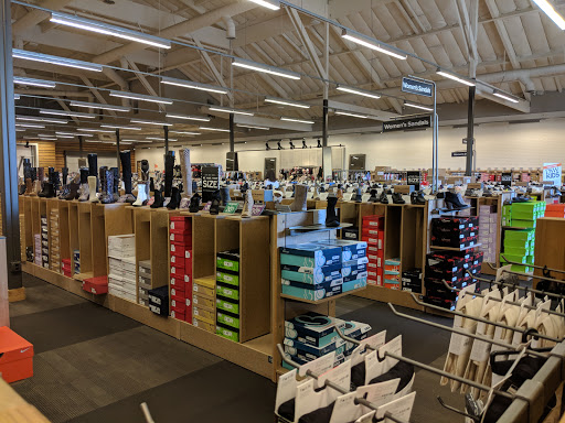 Shoe Store «DSW Designer Shoe Warehouse», reviews and photos, 136 Vintage Way, Novato, CA 94945, USA