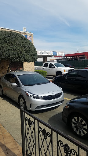 Car Wash «Wash N Go», reviews and photos, 2757 Royal Ln, Dallas, TX 75229, USA