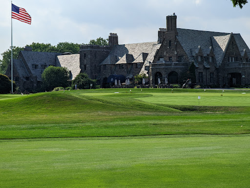 Golf Club «Winged Foot Golf Club», reviews and photos, 851 Fenimore Rd, Mamaroneck, NY 10543, USA