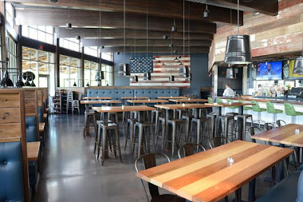 30hop Iowa River Landing