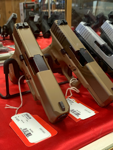 Gun Shop «Glory Guns and Pawn LLC», reviews and photos, 1194 Skyline Dr, Hopkinsville, KY 42240, USA