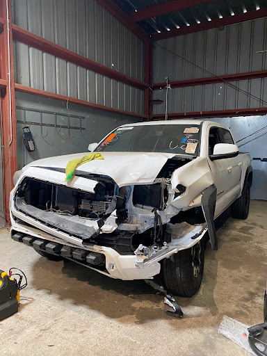 Auto Body Shop «Los Amigos Body Shop», reviews and photos, 8864 Jurupa Rd, Riverside, CA 92509, USA