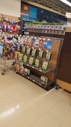 Pet Supply Store «Petco Animal Supplies», reviews and photos, 1080 Washington Square Center, Washington, MO 63090, USA