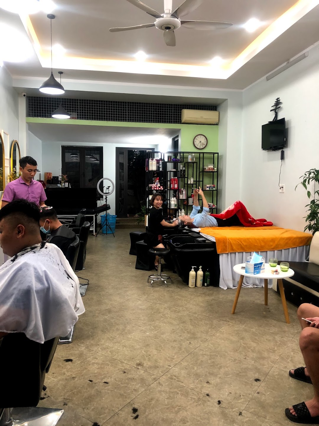 Hair Salon Quang Anh