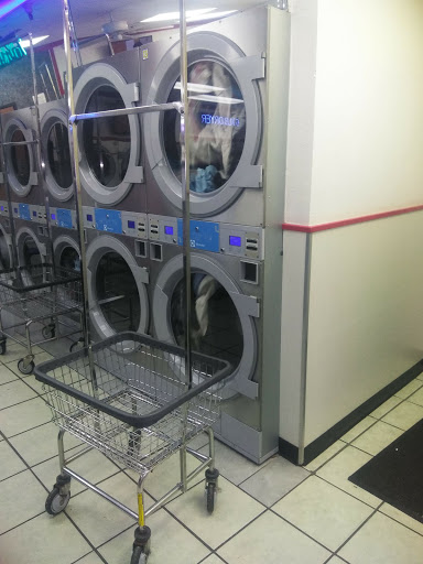 Laundromat «Launderland Coin Laundry», reviews and photos, 707 N Bristol St, Santa Ana, CA 92703, USA