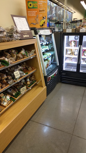 Pet Supply Store «Petco Animal Supplies», reviews and photos, 298 Spring Creek Drive, Franklin, TN 37067, USA