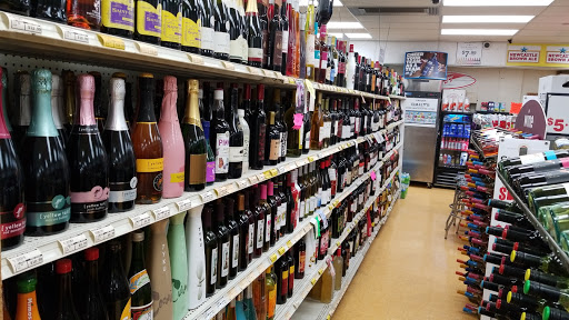 Liquor Store «Rolling Road Liquor Store», reviews and photos, 1101 N Rolling Rd # 1, Catonsville, MD 21228, USA