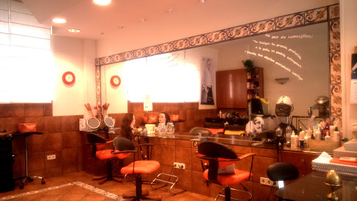 Peluquería E & R Blázquez en Soria, Soria
