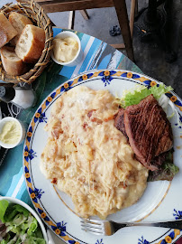 Choucroute du Restaurant Le Plomb du Cantal à Paris - n°15