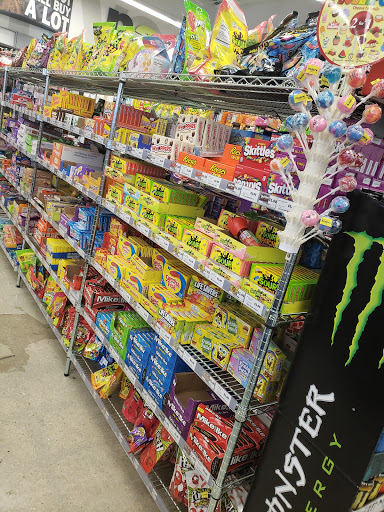 Variety Store «Five Below», reviews and photos, 1730 W Fullerton Ave #17, Chicago, IL 60614, USA