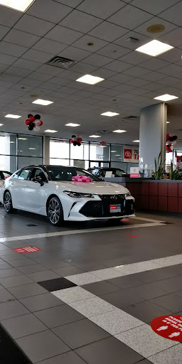 Toyota Dealer «Dayton Toyota», reviews and photos, 2291 US-130, Dayton, NJ 08810, USA