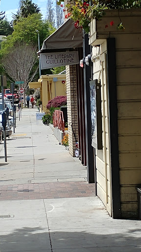 Used Book Store «Literary Guillotine», reviews and photos, 204 Locust St, Santa Cruz, CA 95060, USA