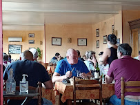 Atmosphère du Restaurant Le relais de la route à Mornay-sur-Allier - n°3
