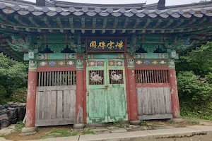 Korean Buddhism manggyeongsa image