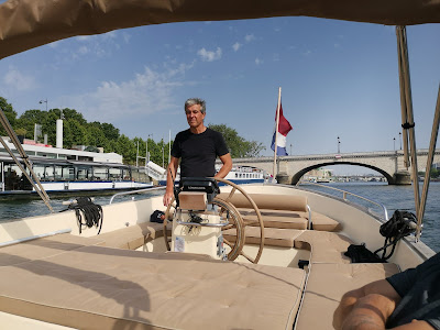 Victoria Sloep - Croisière privée à Paris à Paris