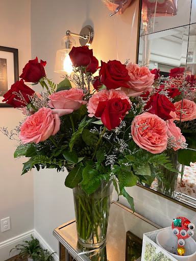 Florist «The Flower Basket», reviews and photos, 399 Manville Rd, Pleasantville, NY 10570, USA