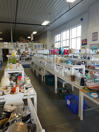 Thrift Store «Muskegon Rescue Mission-Thrift», reviews and photos, 1819 Holton Rd, Muskegon, MI 49445, USA