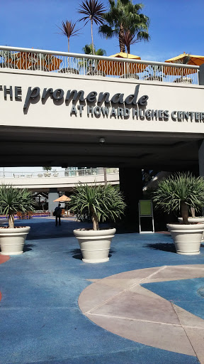 Shopping Mall «The Promenade at Howard Hughes Center», reviews and photos, 6081 Center Dr, Los Angeles, CA 90045, USA