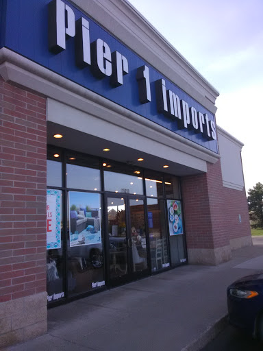 Pier 1 Imports, 15250 Silver Pkwy, Fenton, MI 48430, USA, 