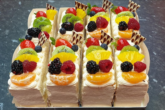 Cake Box Harpurhey - Bakery