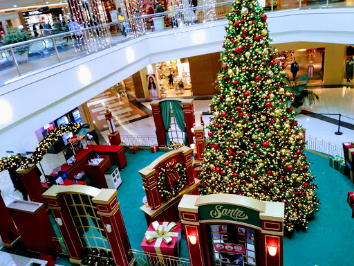 Shopping Mall «Hanes Mall», reviews and photos, 3320 Silas Creek Pkwy, Winston-Salem, NC 27103, USA