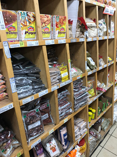 Grocery Store «World Fresh Market», reviews and photos, 2434 W Devon Ave, Chicago, IL 60659, USA