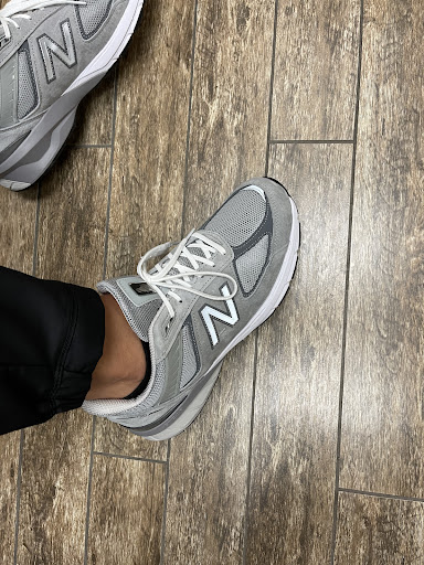 Shoe Store «New Balance Nashville @ Cool Springs», reviews and photos, 420 Cool Springs Blvd # 130, Franklin, TN 37067, USA