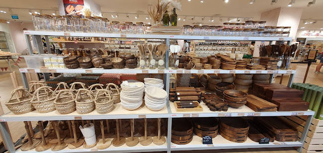 Scoop Wholefoods Parkway Parade - Organic food store