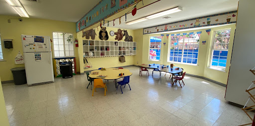 Preschool «Halsey Schools Infant Center & Preschool in Woodland Hills», reviews and photos, 21321 Costanso St, Woodland Hills, CA 91364, USA