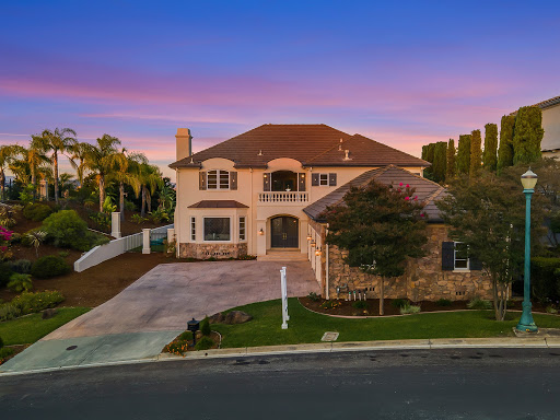 Julie Wyss Wyss Group Real Estate Professionals image