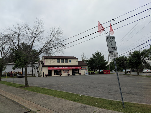 Caterer «Matsons Delicatessen & Catering», reviews and photos, 538 Temple Hill Rd, New Windsor, NY 12553, USA